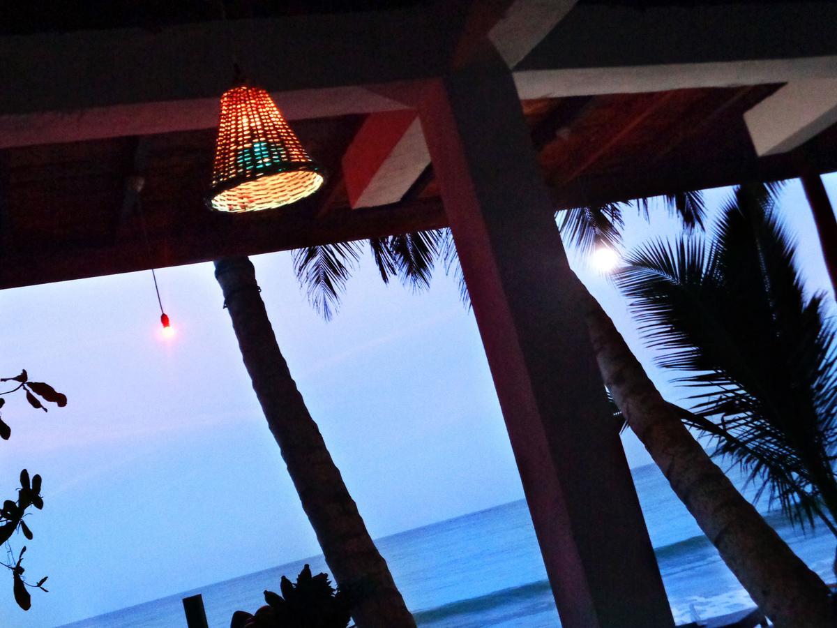 Reggae Zone Beach Resort Tangalle Exterior photo